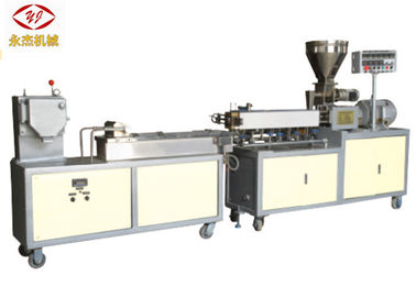 China Energy Efficiency Filler Masterbatch Machine With Lab Scale Twin Screw Extruder supplier